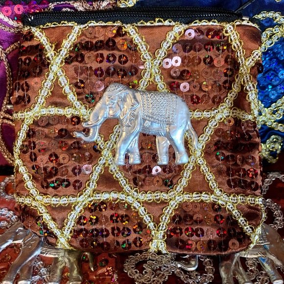 Small Embroidered Sequin Zipped Elephant Pouch (Several Colors Available) - Picture 3 of 11